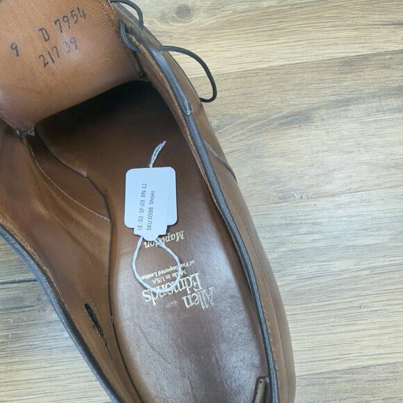 Allen Edmonds Brown Baseball Glove Oil Tanned Leather Mapleton 9D Made in USA - Picture 8 of 8